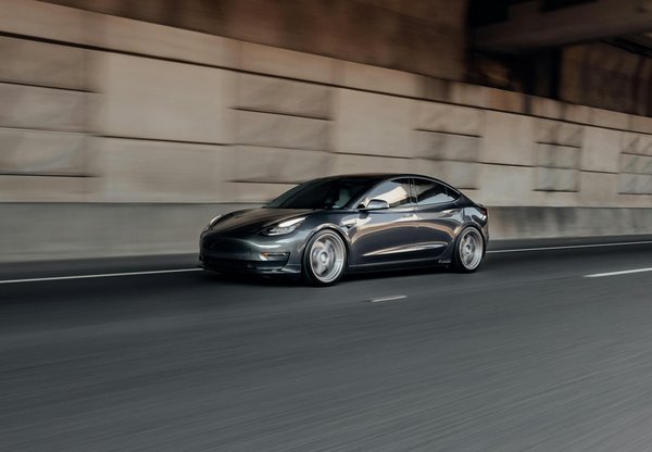 Quels sont les impacts des nouvelles technologies de gestion de l'énergie sur la performance des véhicules hybrides rechargeables?